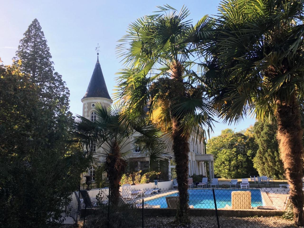 Chateau Les Vallees Tournon-Saint-Pierre Zewnętrze zdjęcie